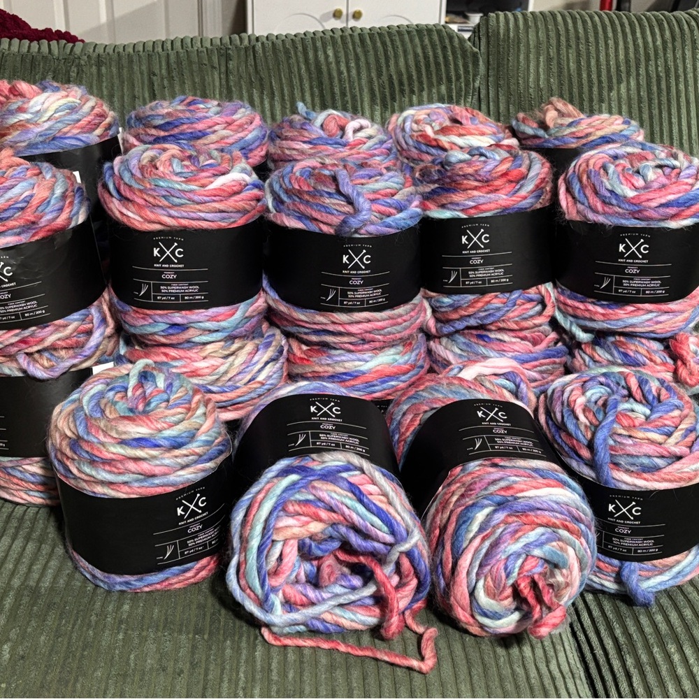 K+C Cozy Super Bulky Yarn in colorway Ocean Sunset DISCONTINUED